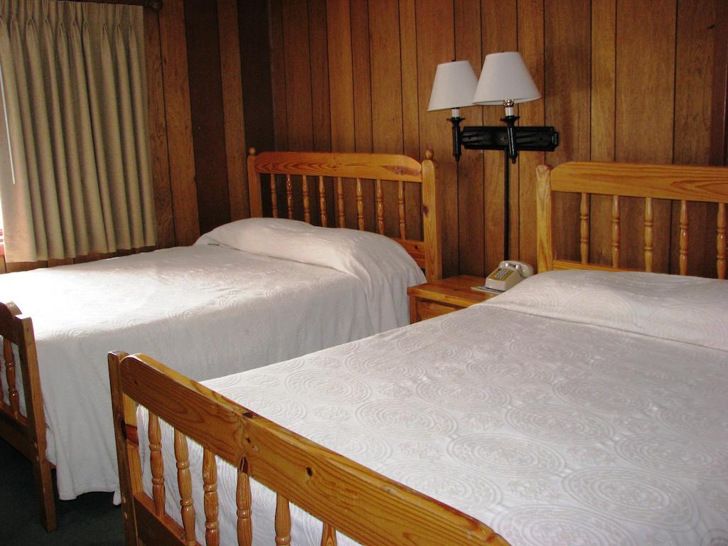 ווינטר פארק Beaver Village Lodge מראה חיצוני תמונה