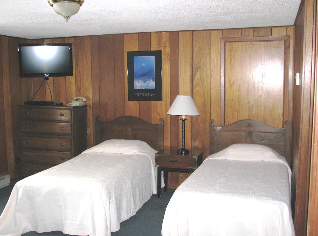 ווינטר פארק Beaver Village Lodge מראה חיצוני תמונה